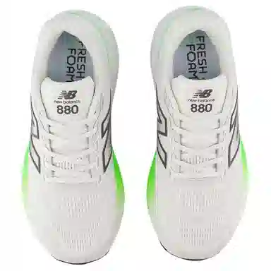 New Balance Fresh Foam X 880v15