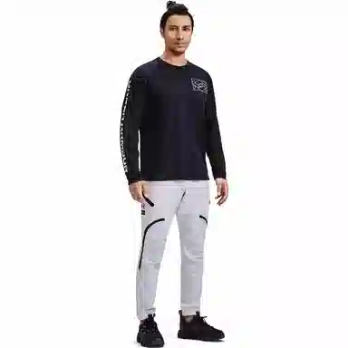 Under Armour T
