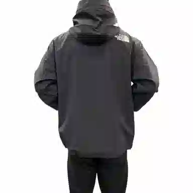 THE NORTH FACE SS22