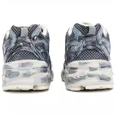 New Balance 530 Black Grey