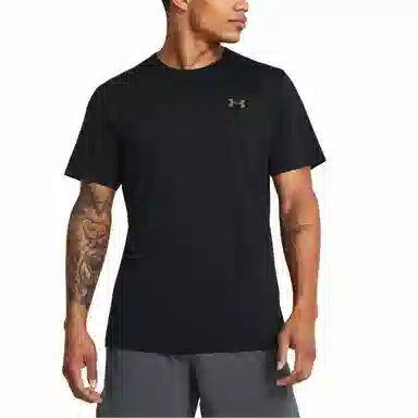 Under Armour T