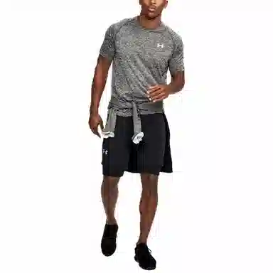 Under Armour T