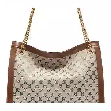 staccato Tote