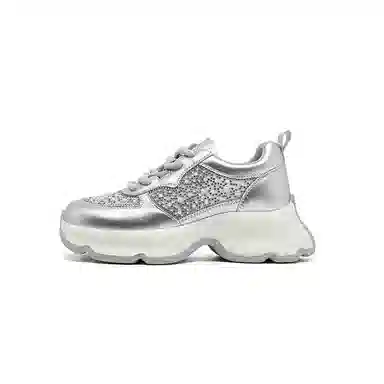 DAPHNE Low Top Sneakers