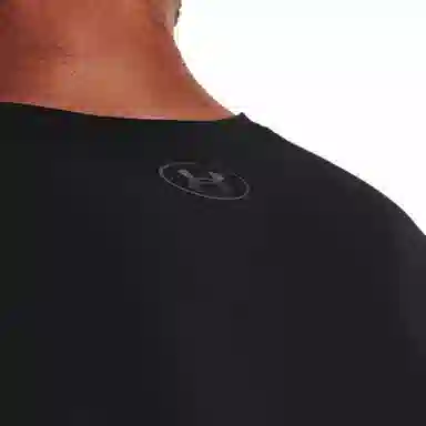 Under Armour T