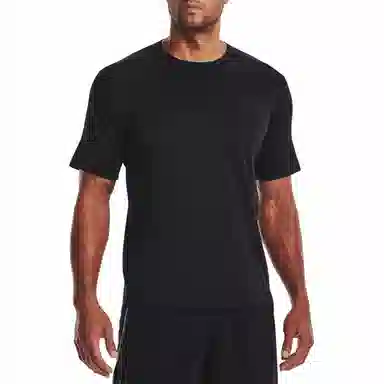 Under Armour T
