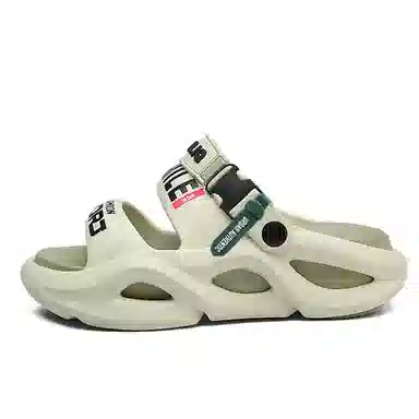URBAN AUTHENTIC EVA