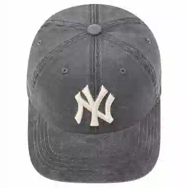 MLB 25S Yankees Cap