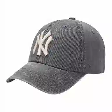 MLB 25S Yankees Cap