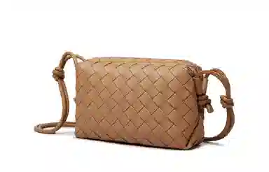 FAIRWHALE Commuter Leather Crossbody Bag