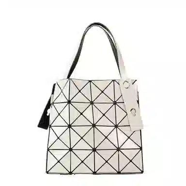 ISSEY MIYAKE CARAT