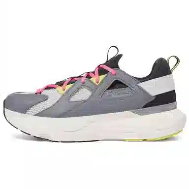 Under Armour Infinite MVMNT