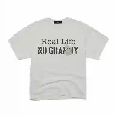 CEEC LA peace and loveteeT