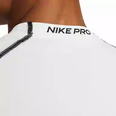 Nike Pro Dri-FIT Long Sleeve Tee