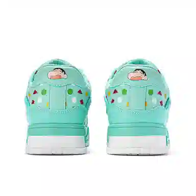 Crayon Shinchan Classic Low Sneakers