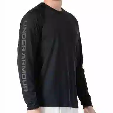 Under Armour T