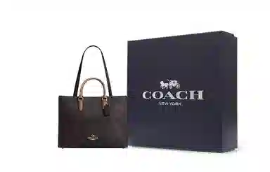 COACH Maggie 36 Logo Tote