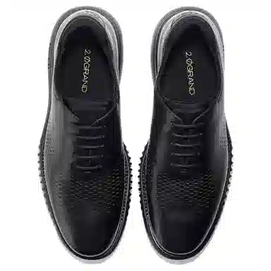 COLE HAAN 2.ZERGRAND