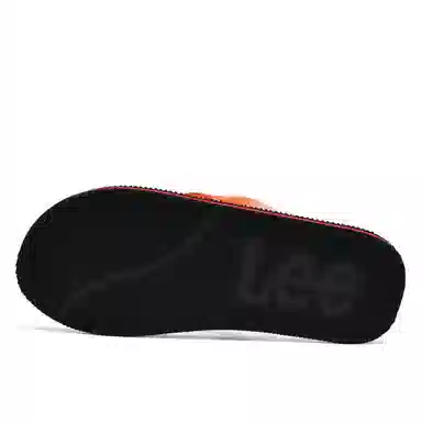Lee