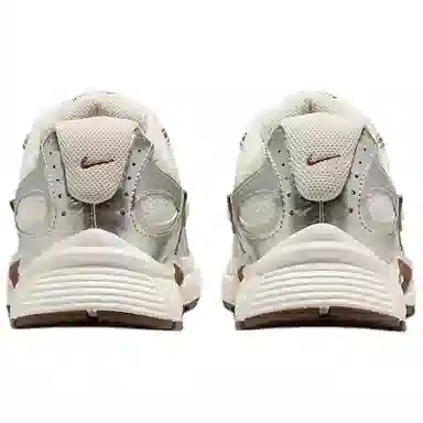 Nike V5 RNR White Brown