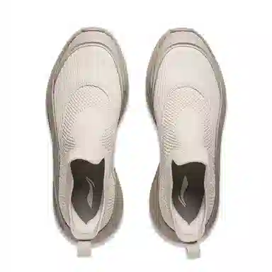 LiNing slip on