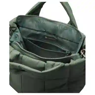 lululemon Quilted Grid 5L Logo