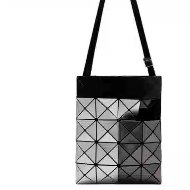 ISSEY MIYAKE TRES
