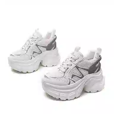 AQUASCUTUM