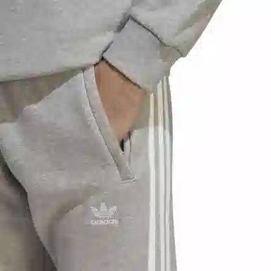 adidas originals Logo