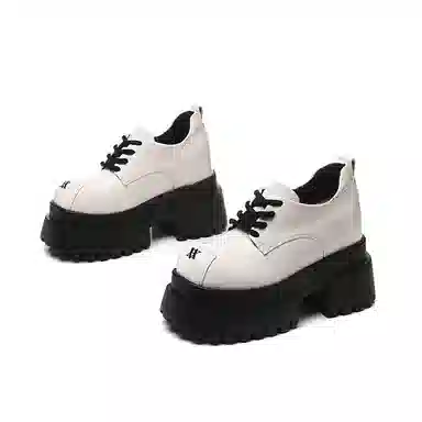 AQUASCUTUM
