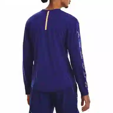Under Armour T
