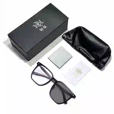 TR90