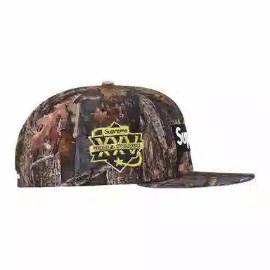 Supreme Championship Box Logo New Era