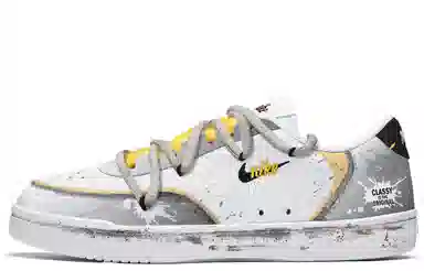 Nike Court Vintage
