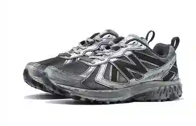 New Balance 410 Silver Black