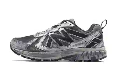 New Balance 410 Silver Black