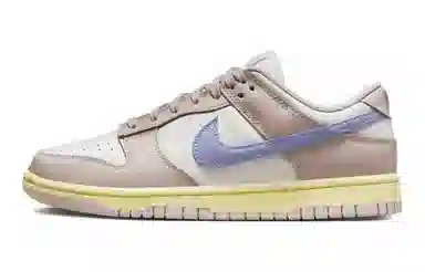 Nike Dunk pink oxford