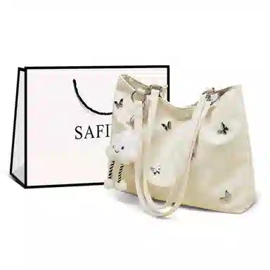 safiya Tote