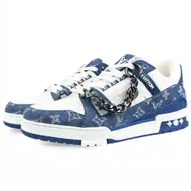 LOUIS VUITTON Trainer BNK