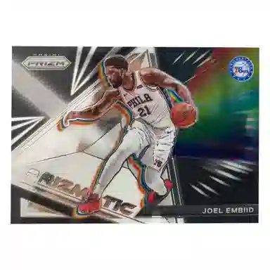 PANINI 2021-22 76 PRIZM