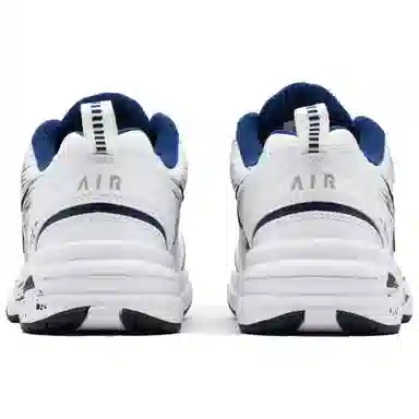 Nike Air Monarch 4