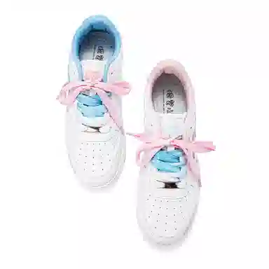 Crayon Shinchan Low Sneakers