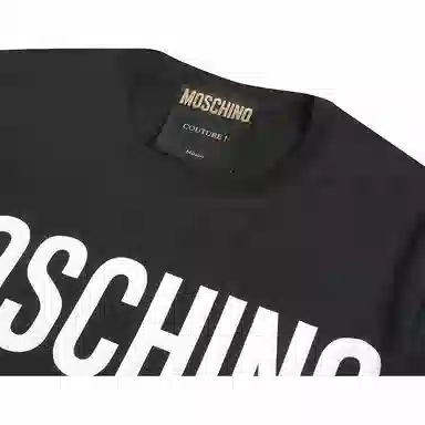 MOSCHINO SS22 logoT