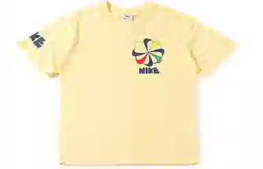 Nike Sportswear T