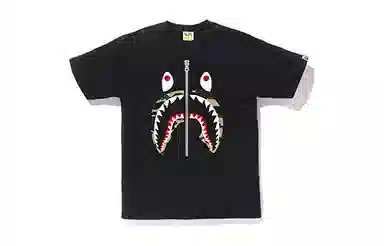 A BATHING APE 1ST CAMO SHARK TEE