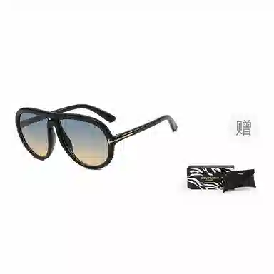 EQUIPMENTELEGANT T PC