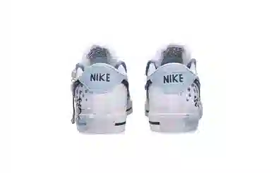 Nike Court Legacy