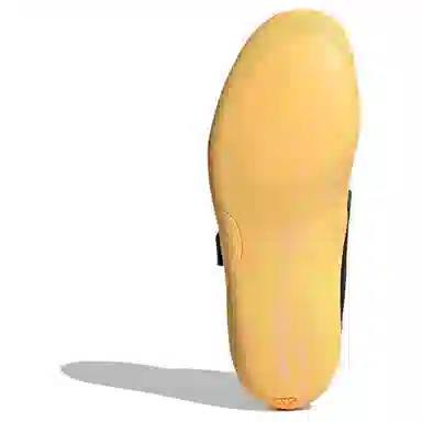 adidas Adizero Throws