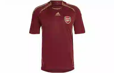 adidas T