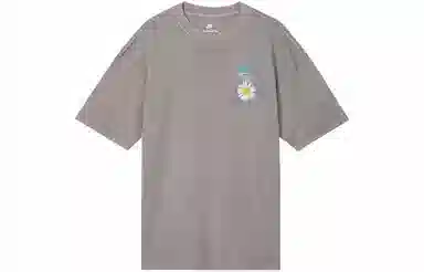 Nike SS22 T